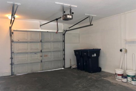 House in Orlando, Florida 2 bedrooms, 112.88 sq.m. № 1773993 - photo 7