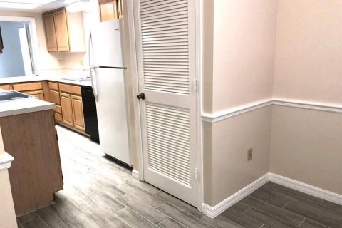 House in Orlando, Florida 2 bedrooms, 112.88 sq.m. № 1773993 - photo 9