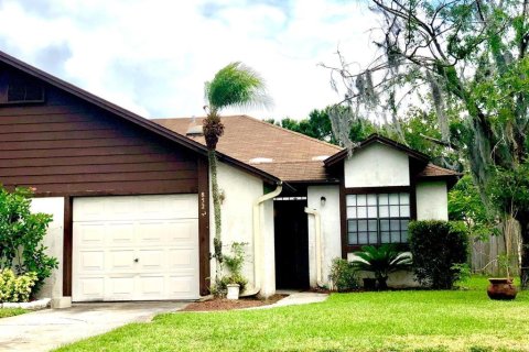 House in Orlando, Florida 2 bedrooms, 112.88 sq.m. № 1773993 - photo 2