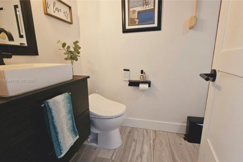 Снять в аренду кондоминиум в Норт-Майами-Бич, Флорида 2 спальни, 129.51м2, № 1929633 - фото 13