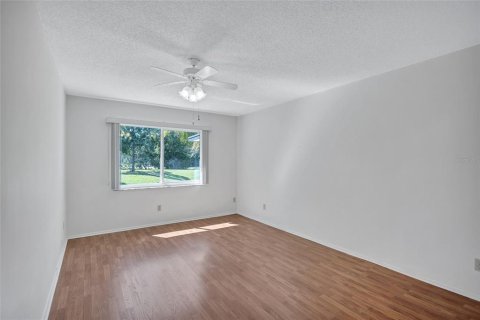 Villa ou maison à vendre à Palm Harbor, Floride: 2 chambres, 123.75 m2 № 1597432 - photo 24