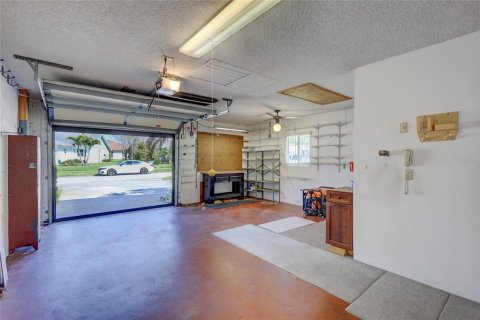 Casa en venta en Palm Harbor, Florida, 2 dormitorios, 123.75 m2 № 1597432 - foto 2