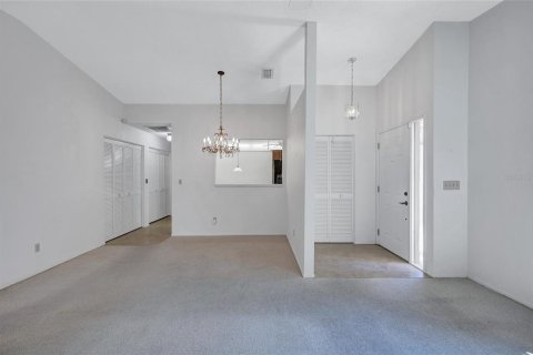 House in Palm Harbor, Florida 2 bedrooms, 123.75 sq.m. № 1597432 - photo 21