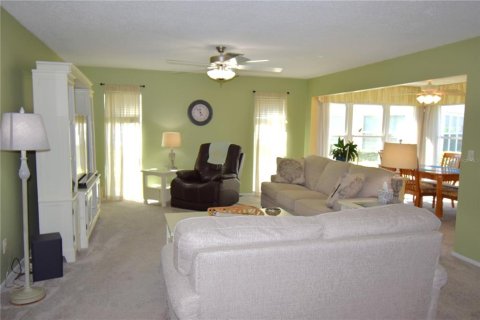 Condominio en venta en Seminole, Florida, 2 dormitorios, 119.38 m2 № 2108525 - foto 4
