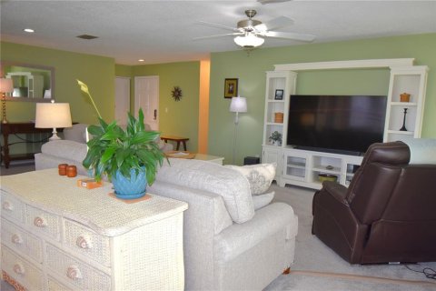 Condominio en venta en Seminole, Florida, 2 dormitorios, 119.38 m2 № 2108525 - foto 10