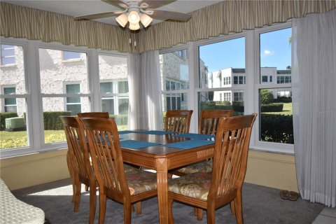 Condominio en venta en Seminole, Florida, 2 dormitorios, 119.38 m2 № 2108525 - foto 8