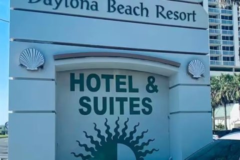 Condominio en venta en Daytona Beach, Florida, 1 dormitorio, 31.49 m2 № 2143325 - foto 3