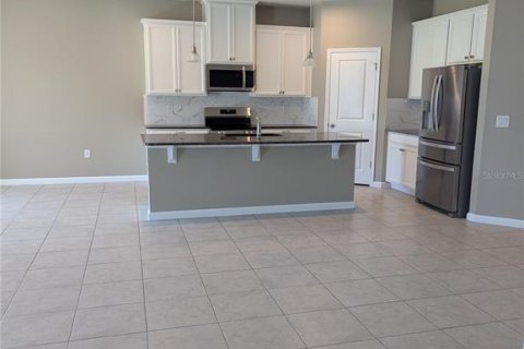 Casa en alquiler en Mount Dora, Florida, 3 dormitorios, 185.43 m2 № 1914032 - foto 5