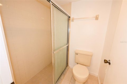 Снять в аренду кондоминиум в Сарасота, Флорида 7 комнат, 102.94м2, № 2235161 - фото 14
