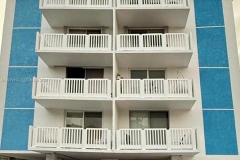Condo à Miami Beach, Floride, 1 chambre  № 1988742