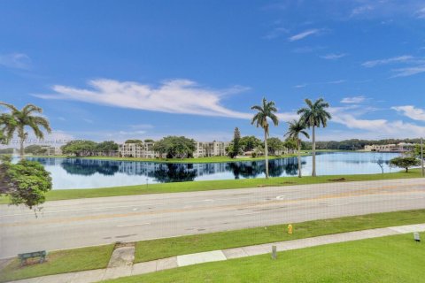 Condominio en venta en Davie, Florida, 2 dormitorios, 88.26 m2 № 1855055 - foto 2