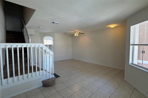 Adosado en alquiler en Homestead, Florida, 3 dormitorios, 155.98 m2 № 1951545 - foto 6