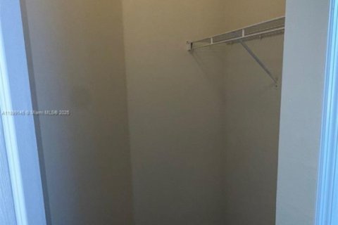 Adosado en alquiler en Homestead, Florida, 3 dormitorios, 155.98 m2 № 1951545 - foto 26