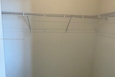 Adosado en alquiler en Homestead, Florida, 3 dormitorios, 155.98 m2 № 1951545 - foto 24