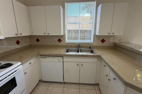 Adosado en alquiler en Homestead, Florida, 3 dormitorios, 155.98 m2 № 1951545 - foto 13