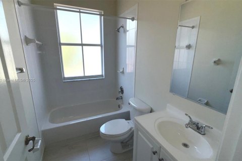 Adosado en alquiler en Homestead, Florida, 3 dormitorios, 155.98 m2 № 1951545 - foto 27