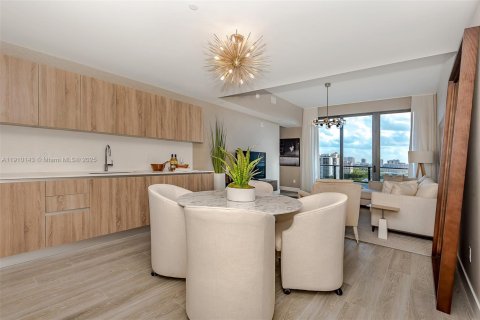 Copropriété à vendre à Aventura, Floride: 2 chambres, 105.54 m2 № 1966396 - photo 4