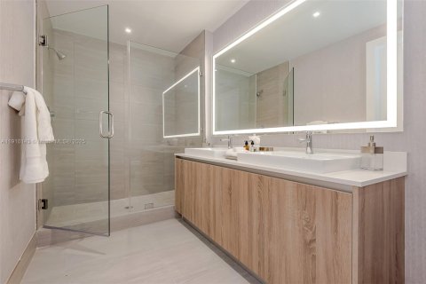 Copropriété à vendre à Aventura, Floride: 2 chambres, 105.54 m2 № 1966396 - photo 21