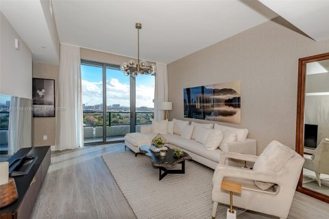 Copropriété à vendre à Aventura, Floride: 2 chambres, 105.54 m2 № 1966396 - photo 2