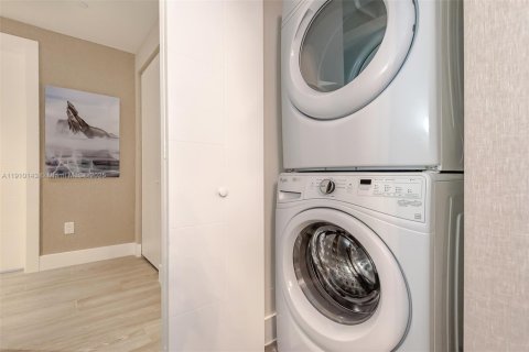 Copropriété à vendre à Aventura, Floride: 2 chambres, 105.54 m2 № 1966396 - photo 23