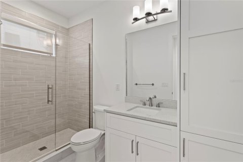 Touwnhouse à louer à Tampa, Floride: 4 chambres, 282.52 m2 № 2420059 - photo 15
