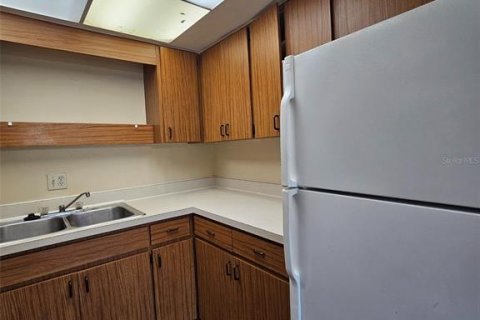 Apartamento en alquiler en Tampa, Florida, 3 dormitorios, 120.77 m2 № 1901698 - foto 6