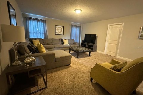 Casa en venta en Davenport, Florida, 6 dormitorios, 273.5 m2 № 2118765 - foto 28