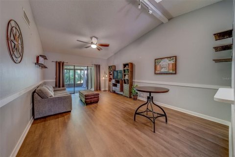 Casa en venta en Tarpon Springs, Florida, 2 dormitorios, 108.7 m2 № 1643176 - foto 23