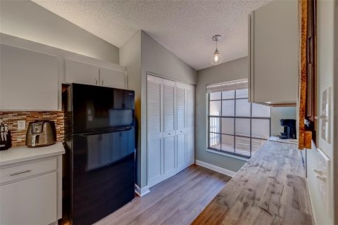 Casa en venta en Tarpon Springs, Florida, 2 dormitorios, 108.7 m2 № 1643176 - foto 11
