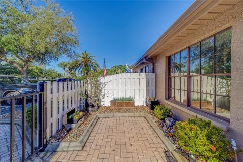 Casa en venta en Tarpon Springs, Florida, 2 dormitorios, 108.7 m2 № 1643176 - foto 5