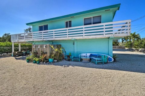 House in Marathon, Florida 2 bedrooms, 90.3 sq.m. № 2044909 - photo 5