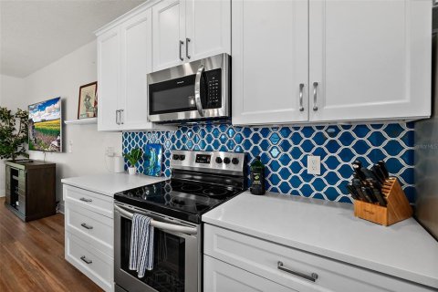 Casa en venta en Saint Augustine, Florida, 4 dormitorios, 278.8 m2 № 2141925 - foto 8