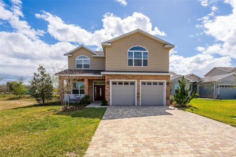 Casa en Oxford, Florida 4 dormitorios, 224.73 m2 № 2136310