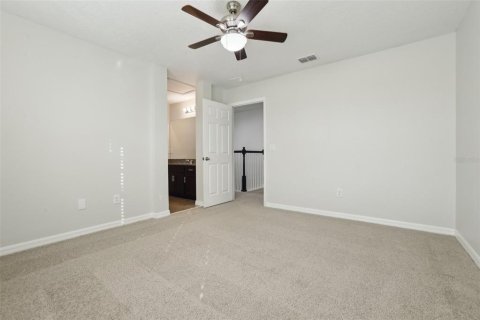 House in Winter Garden, Florida 5 bedrooms, 296.54 sq.m. № 1634168 - photo 16