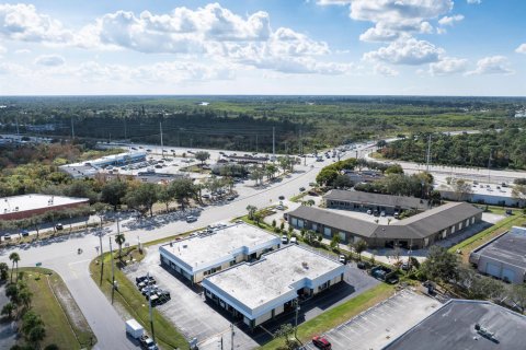 Immobilier commercial à vendre à Port St. Lucie, Floride № 2192534 - photo 21