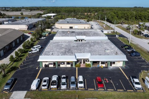 Immobilier commercial à vendre à Port St. Lucie, Floride № 2192534 - photo 22