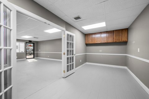 Immobilier commercial à vendre à Port St. Lucie, Floride № 2192534 - photo 8