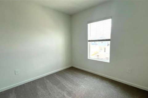 Adosado en alquiler en Kissimmee, Florida, 3 dormitorios, 174.01 m2 № 1902253 - foto 14