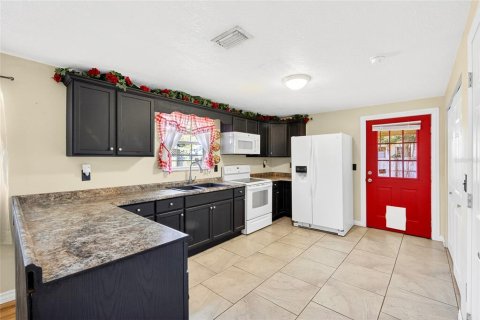 Casa en venta en Starke, Florida, 2 dormitorios, 88.44 m2 № 1905286 - foto 5
