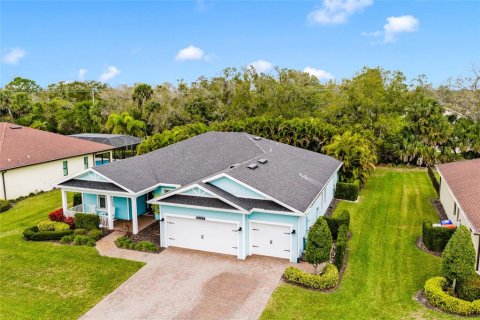 House in Vero Beach, Florida 3 bedrooms, 221.85 sq.m. № 2152323 - photo 13