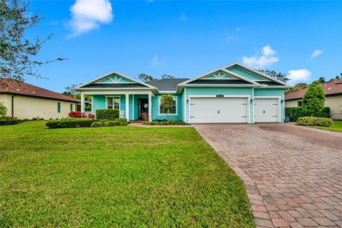 House in Vero Beach, Florida 3 bedrooms, 221.85 sq.m. № 2152323 - photo 30