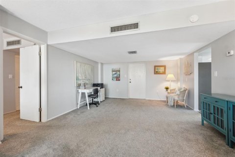 Condominio en venta en Dunedin, Florida, 2 dormitorios, 109.72 m2 № 1585956 - foto 6