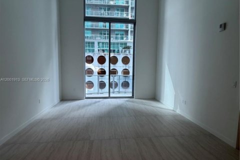 Condo in Miami, Florida, 1 bedroom  № 2067675 - photo 10