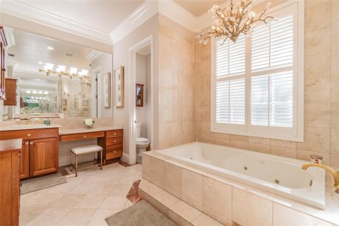 Villa ou maison à louer à Tampa, Floride: 6 chambres, 543.29 m2 № 2383930 - photo 16