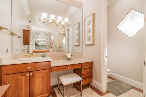 Villa ou maison à louer à Tampa, Floride: 6 chambres, 543.29 m2 № 2383930 - photo 20