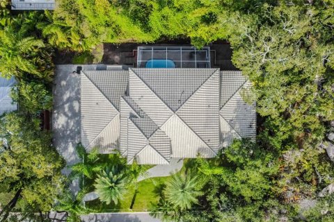 Villa ou maison à louer à Tampa, Floride: 6 chambres, 543.29 m2 № 2383930 - photo 2