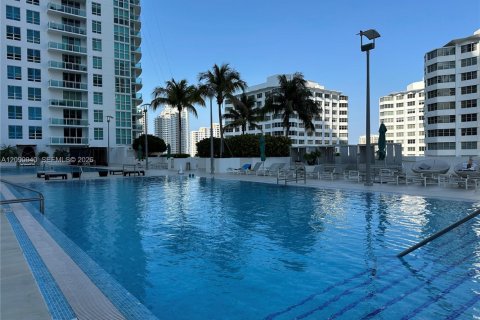 Condo à Miami, Floride, 1 chambre № 2369774