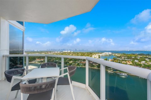 Condominio en venta en Miami Beach, Florida, 2 dormitorios, 128.21 m2 № 1706533 - foto 24