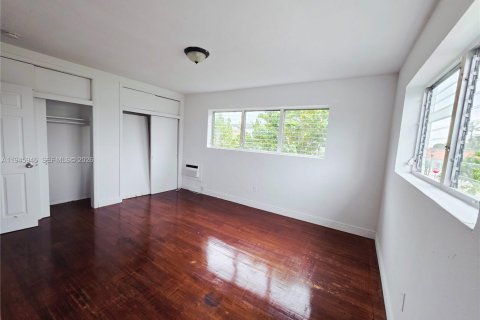 Copropriété à louer à Miami Beach, Floride: 3 chambres, 453.92 m2 № 2002181 - photo 8