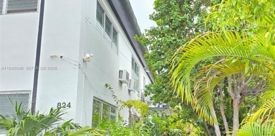 Condo à Miami Beach, Floride, 3 chambres  № 2002181